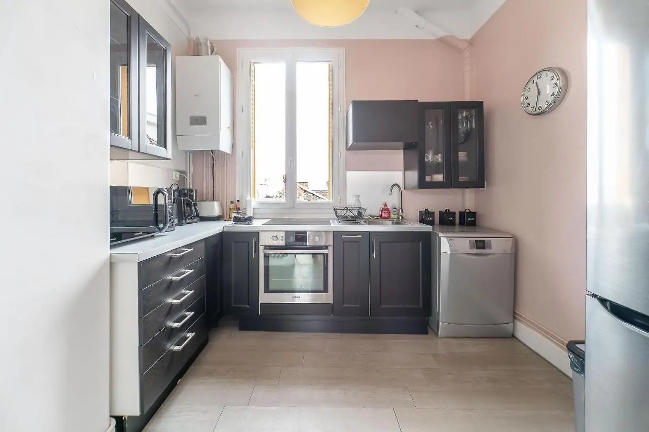Le Larbaud - Appartement Calme Et Lumineux En Centre Ville Vichy