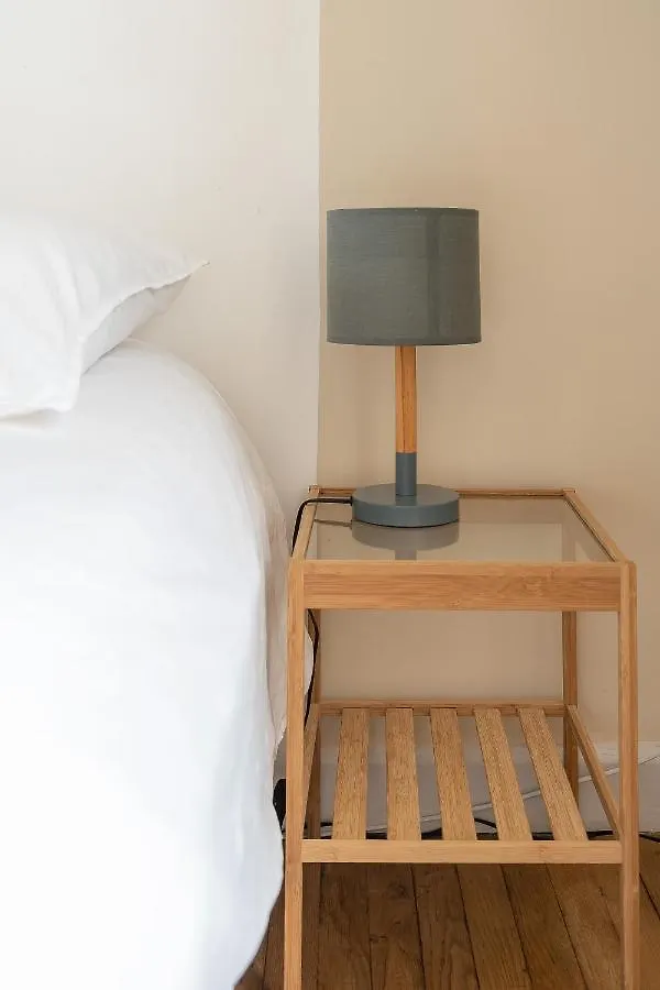 Apartment Le Larbaud - Appartement Calme Et Lumineux En Centre Ville Vichy France