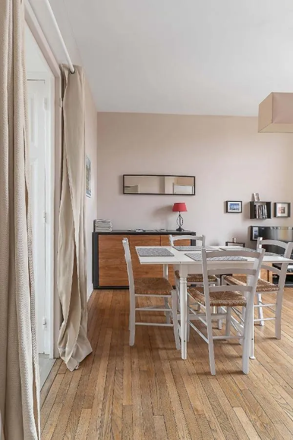 Le Larbaud - Appartement Calme Et Lumineux En Centre Ville ヴィシー